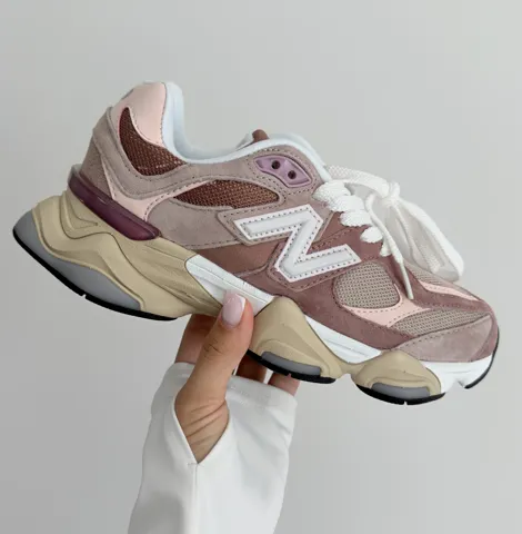 New Balance 9060