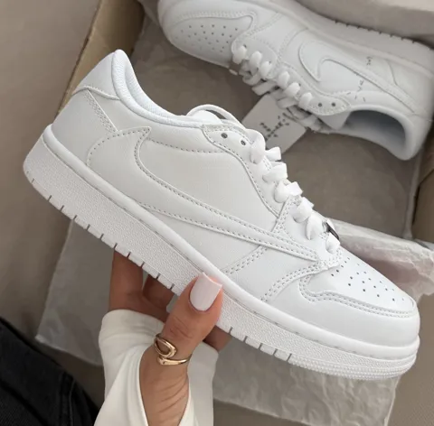 Jordan Low