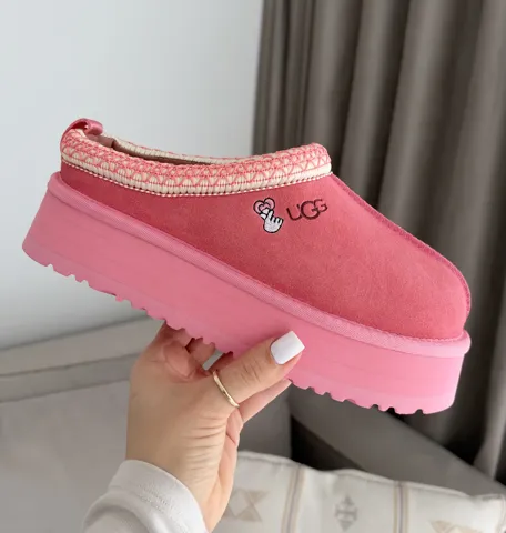 Ugg Tasman