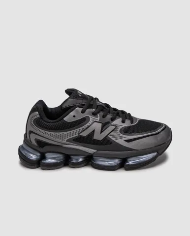 New Balance 2000 Silver Black