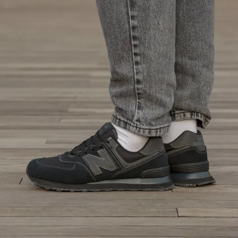New Balance 574 Classic Black