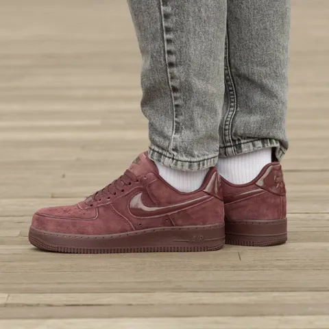 NIke Air Force Low 1 07 W Burgundy Crush