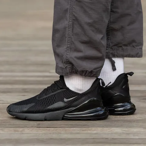 Nike Air Max 270 All Black