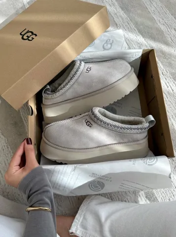 Tasman Platform Grey