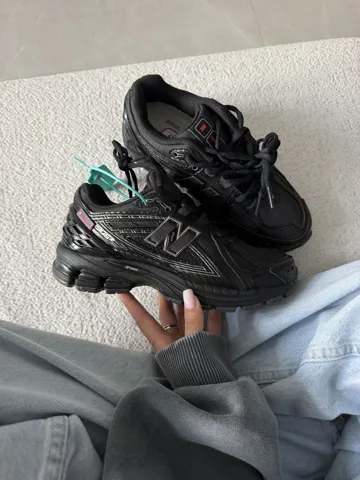NEW BALANCE 1906R | BLACK METALLIC / PRIMALOFT (3)